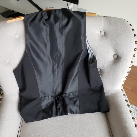 Elegant H&M vest - Picture 2 of 3